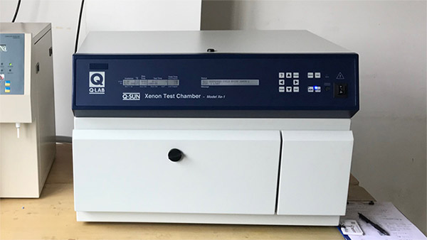 Q-SUN Xe-1小型氙燈老化試驗箱
